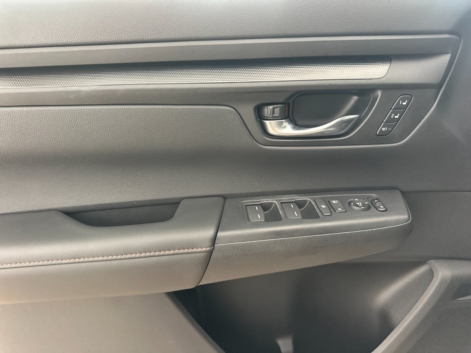 Used 2025 Honda CR-V Sport-L image 11