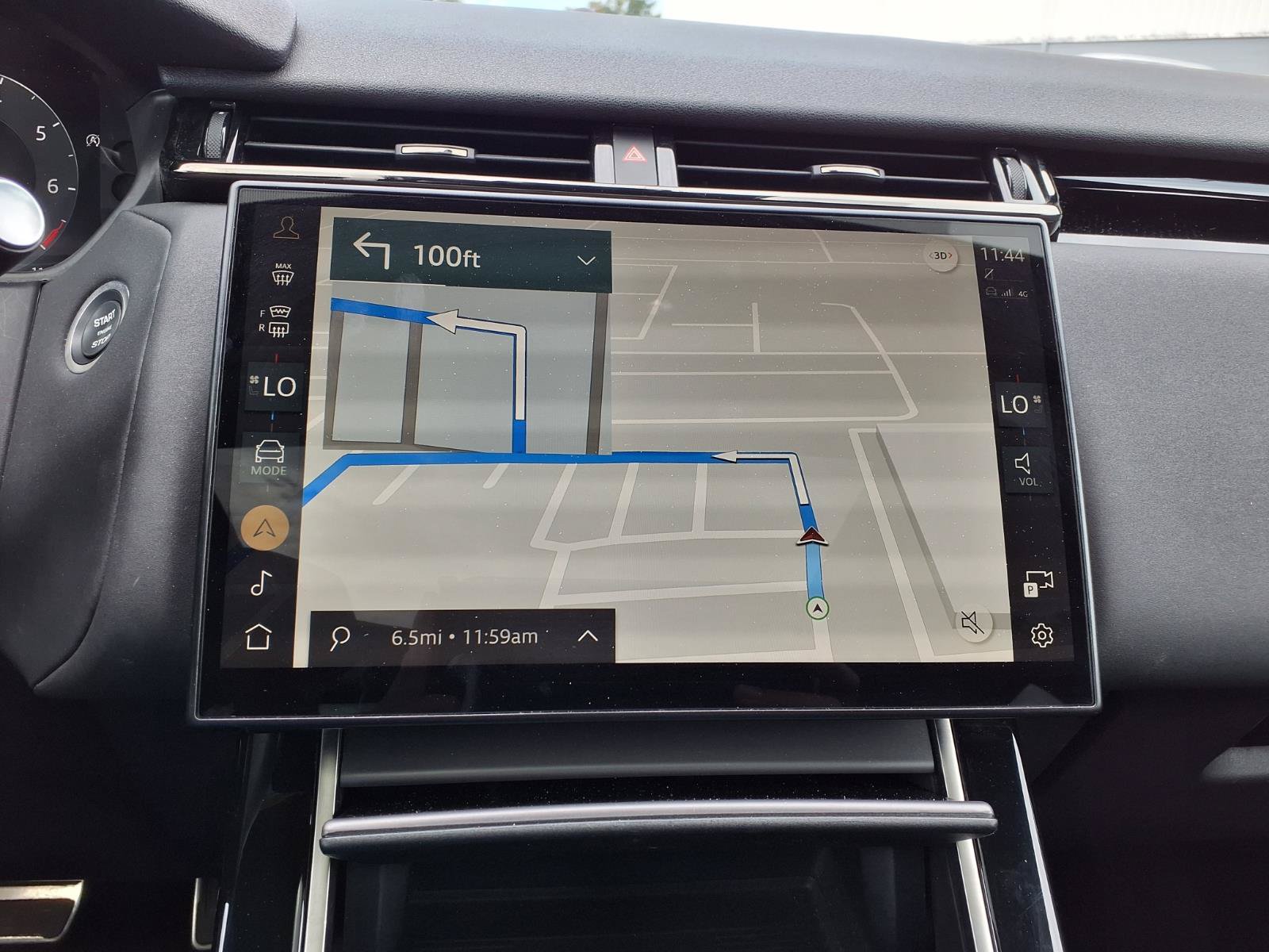 Used 2025 Land Rover Range Rover Velar Dynamic SE AWD/4WD image 26