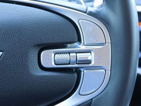 Used 2025 Genesis GV70 2.5T image 28