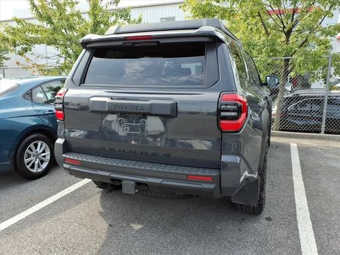 Used 2025 Toyota 4Runner TRD Off-Road Premium w/ Tow Technology Package AWD/4WD image 9