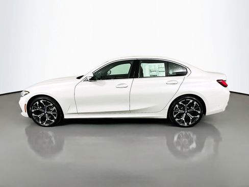 Used 2026 BMW 330i Sedan w/ Premium Package RWD image 8