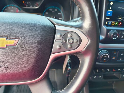 Used 2019 Chevrolet Colorado ZR2 image 23