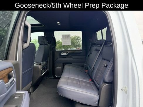Used 2026 Chevrolet Silverado 3500 High Country w/ High Country Premium Package AWD/4WD image 9
