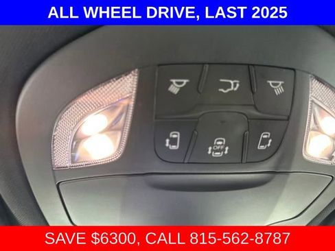 New 2025 Chrysler Pacifica Select image 22