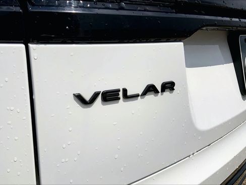 Used 2025 Land Rover Range Rover Velar Dynamic SE AWD/4WD image 29