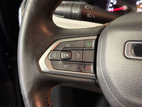 Used 2022 Jeep Compass Limited image 18