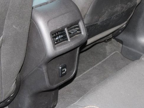 Used 2018 GMC Terrain SLE w/ Driver Convenience Package image 18