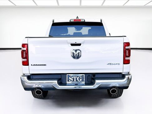 Used 2024 RAM 1500 Laramie AWD/4WD image 5