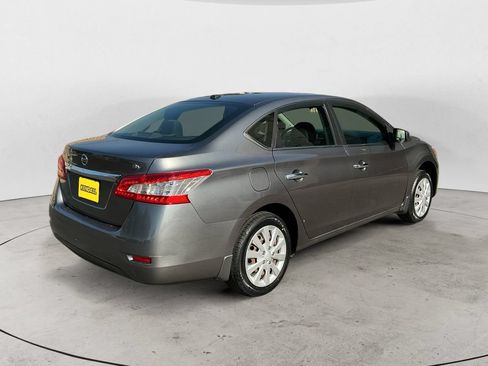 Used 2015 Nissan Sentra SV FWD image 5