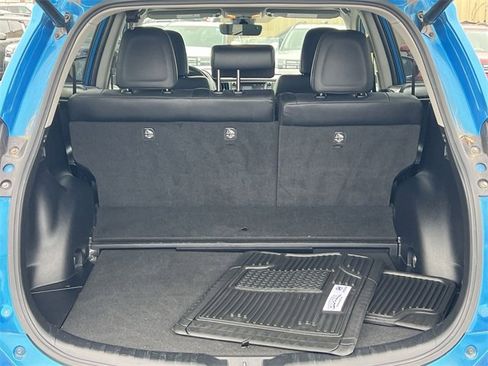Used 2016 Toyota RAV4 Limited w/ Advanced Technology Package image 33