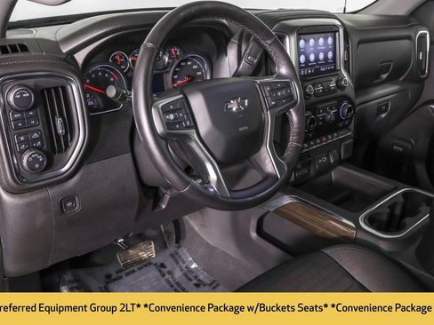 Used 2021 Chevrolet Silverado 1500 LT Trail Boss w/ Convenience Package II AWD/4WD image 5