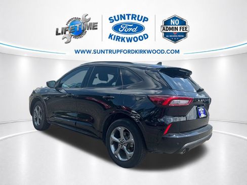 Used 2024 Ford Escape ST-Line w/ Tech Pack #1 AWD/4WD image 3