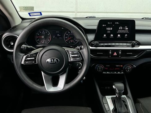 Used 2019 Kia Forte LXS image 12