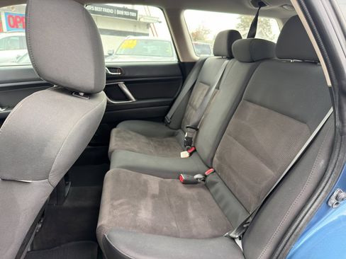 Used 2009 Subaru Outback 2.5i Special Edition image 12