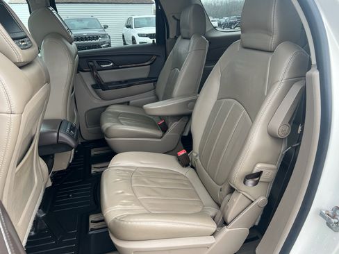 Used 2015 GMC Acadia Denali image 13