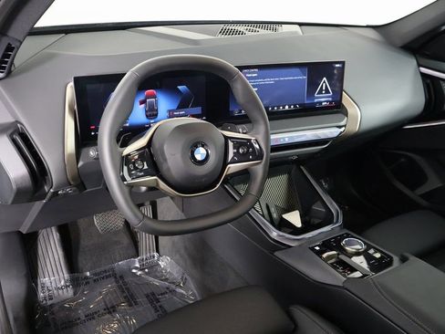 Used 2025 BMW X3 xDrive30i w/ Convenience Package image 7