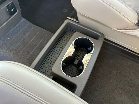 Used 2021 Lincoln Aviator Reserve w/ Equipment Group 202A image 25