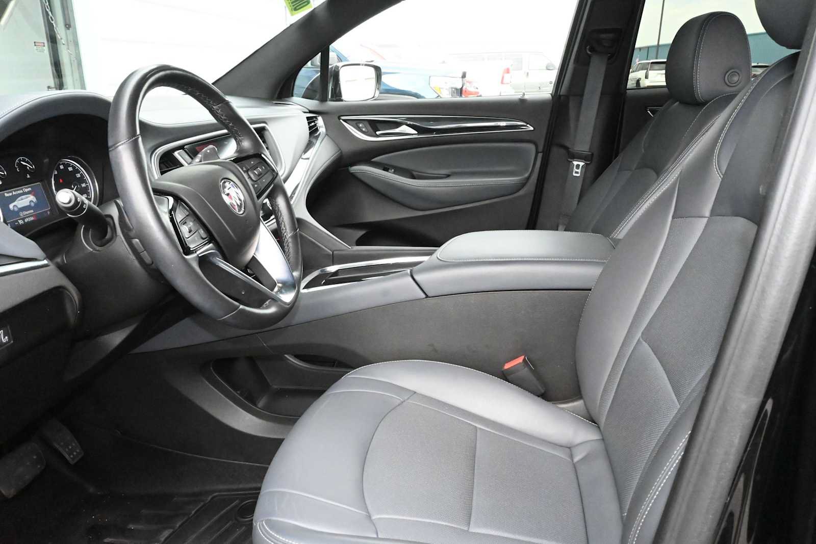 Used 2023 Buick Enclave Essence w/ Experience Buick Package FWD image 11