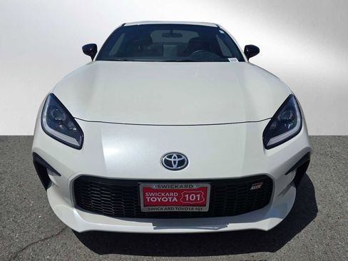 New 2026 Toyota GR86 Premium RWD image 8