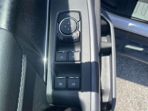 New 2025 Ford F150 Lightning Flash image 16