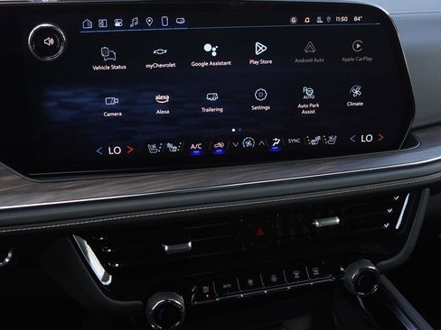 New 2025 Chevrolet Suburban Premier image 21