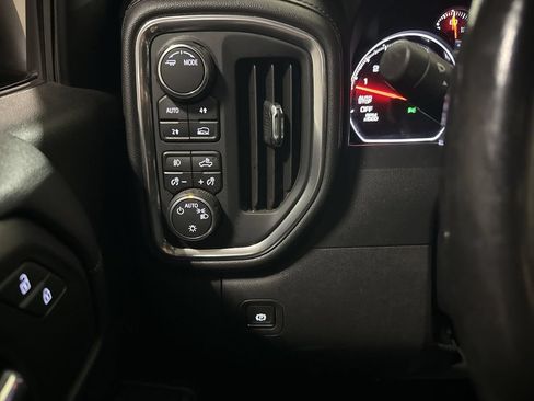 Used 2020 Chevrolet Silverado 1500 RST w/ All-Star Edition AWD/4WD image 18