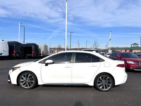 Used 2021 Toyota Corolla SE w/ Carpet Mat Package (TMS) image 5