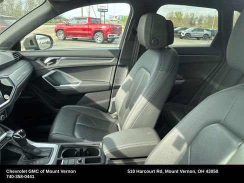 Used 2023 Audi Q3 2.0T Premium image 8