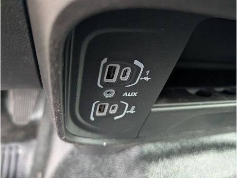 New 2026 RAM 3500 Tradesman AWD/4WD image 20