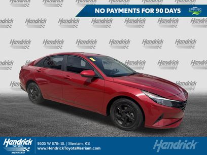 Used 2023 Hyundai Elantra SE w/ Cargo Package