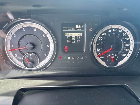 Used 2018 RAM 1500 ST w/ Protection Group AWD/4WD image 15