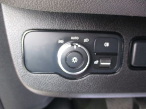 Used 2021 Mercedes-Benz Sprinter 144 Cargo w/ Driver Convenience Package image 15