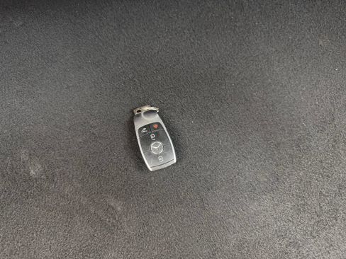 Used 2019 Mercedes-Benz C 300 Sedan image 78