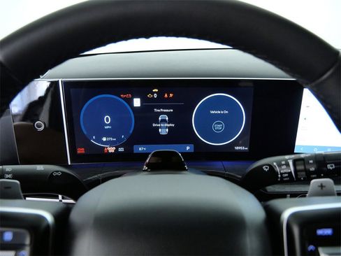 Used 2025 Hyundai Santa Fe Limited image 19