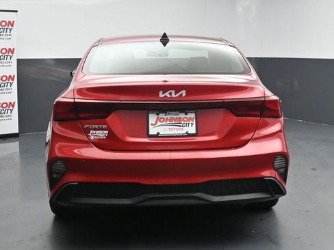 Used 2023 Kia Forte LXS FWD image 7
