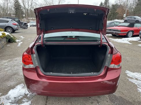 Used 2015 Chevrolet Cruze LT FWD image 6