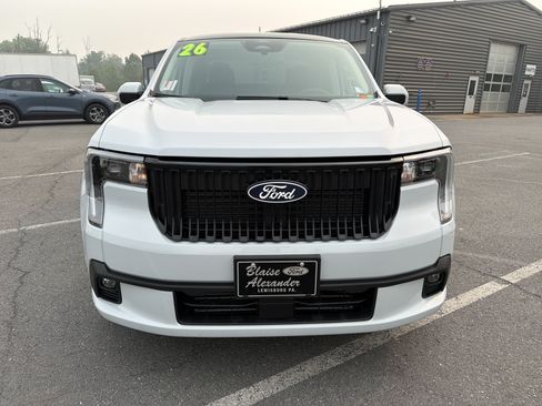 Used 2026 Ford Maverick Lobo AWD/4WD image 9