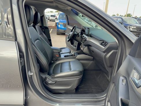 Certified 2022 Ford Escape SEL image 14