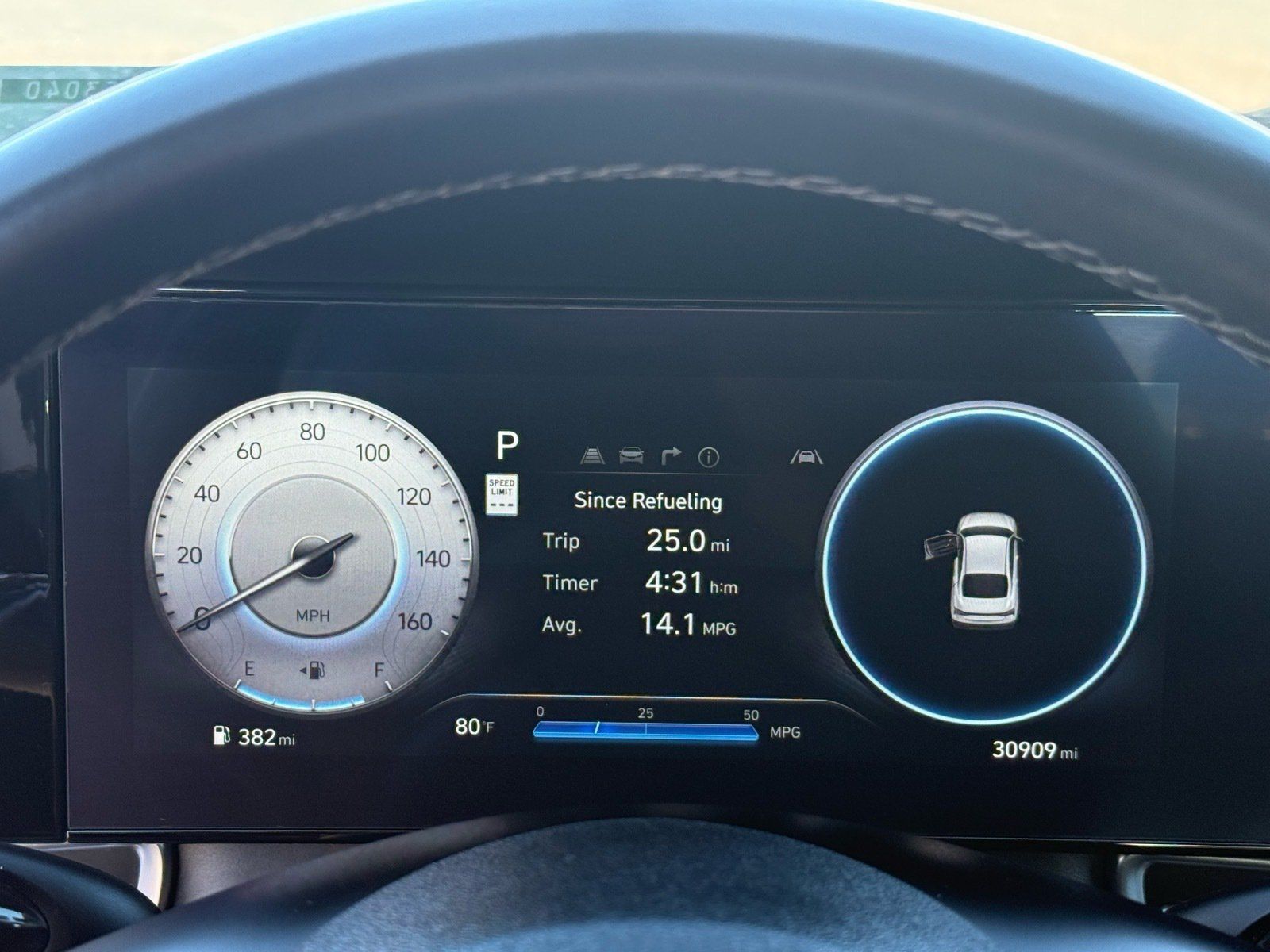Used 2025 Hyundai Elantra SEL FWD image 19