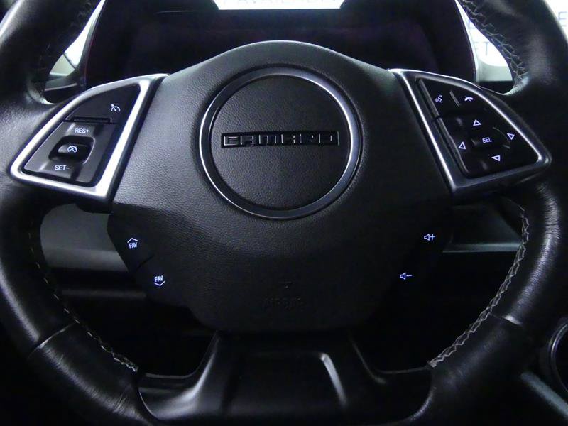 Used 2022 Chevrolet Camaro LT w/ Technology Package RWD image 18