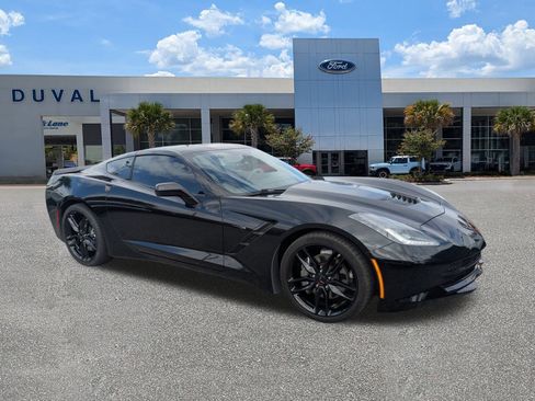Used 2019 Chevrolet Corvette Stingray Coupe w/ Battery Protection Package image 2