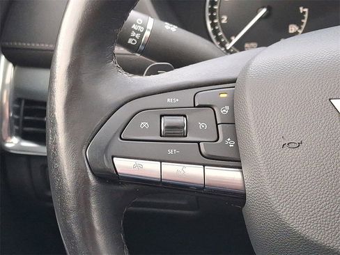 Used 2021 Cadillac XT4 Premium Luxury image 9