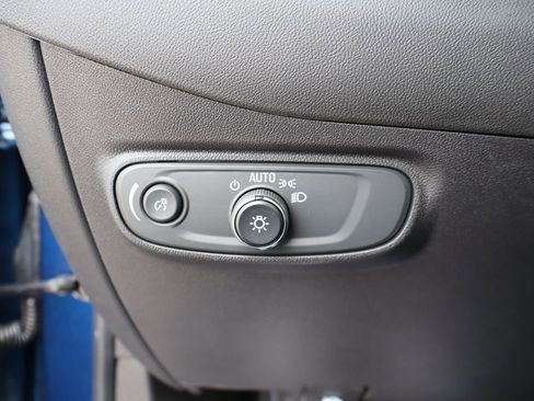 Used 2023 Chevrolet Equinox RS w/ LPO, Floor Liner Package image 14