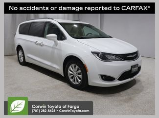 Used 2018 Chrysler Pacifica Touring-L Plus FWD 360° Tour