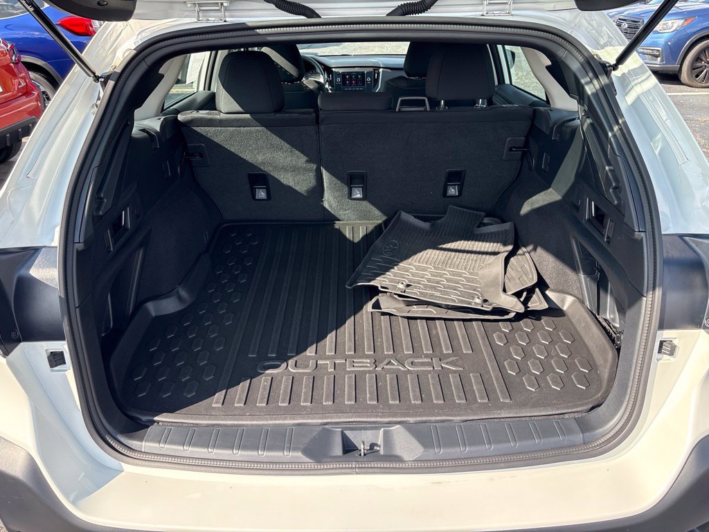 Certified 2024 Subaru Outback AWD/4WD image 16