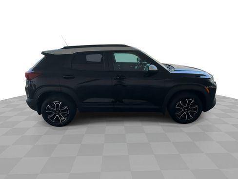 Certified 2021 Chevrolet TrailBlazer ACTIV w/ Technology Package AWD/4WD image 9