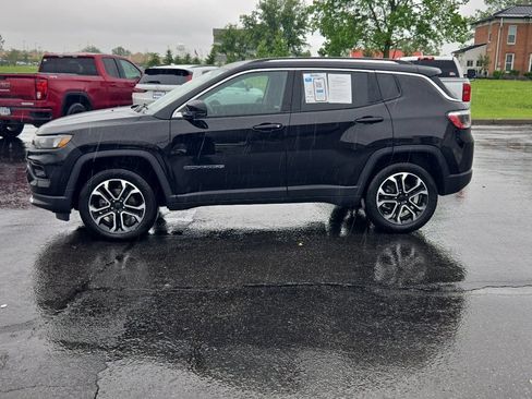 Used 2022 Jeep Compass Limited AWD/4WD image 4