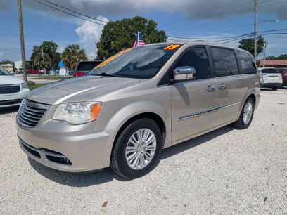 Used 2013 Chrysler Town & Country Limited w/ Luxury Group