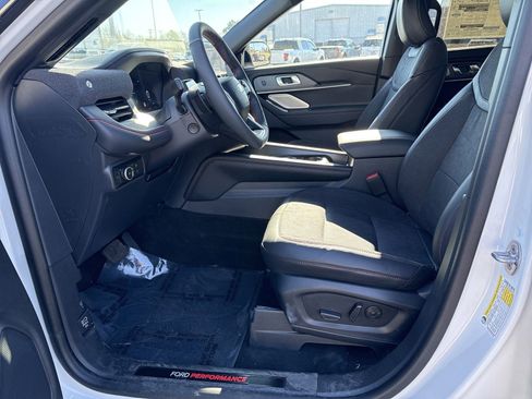 New 2025 Ford Explorer ST image 42