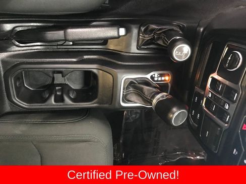 Certified 2020 Jeep Gladiator Overland image 20